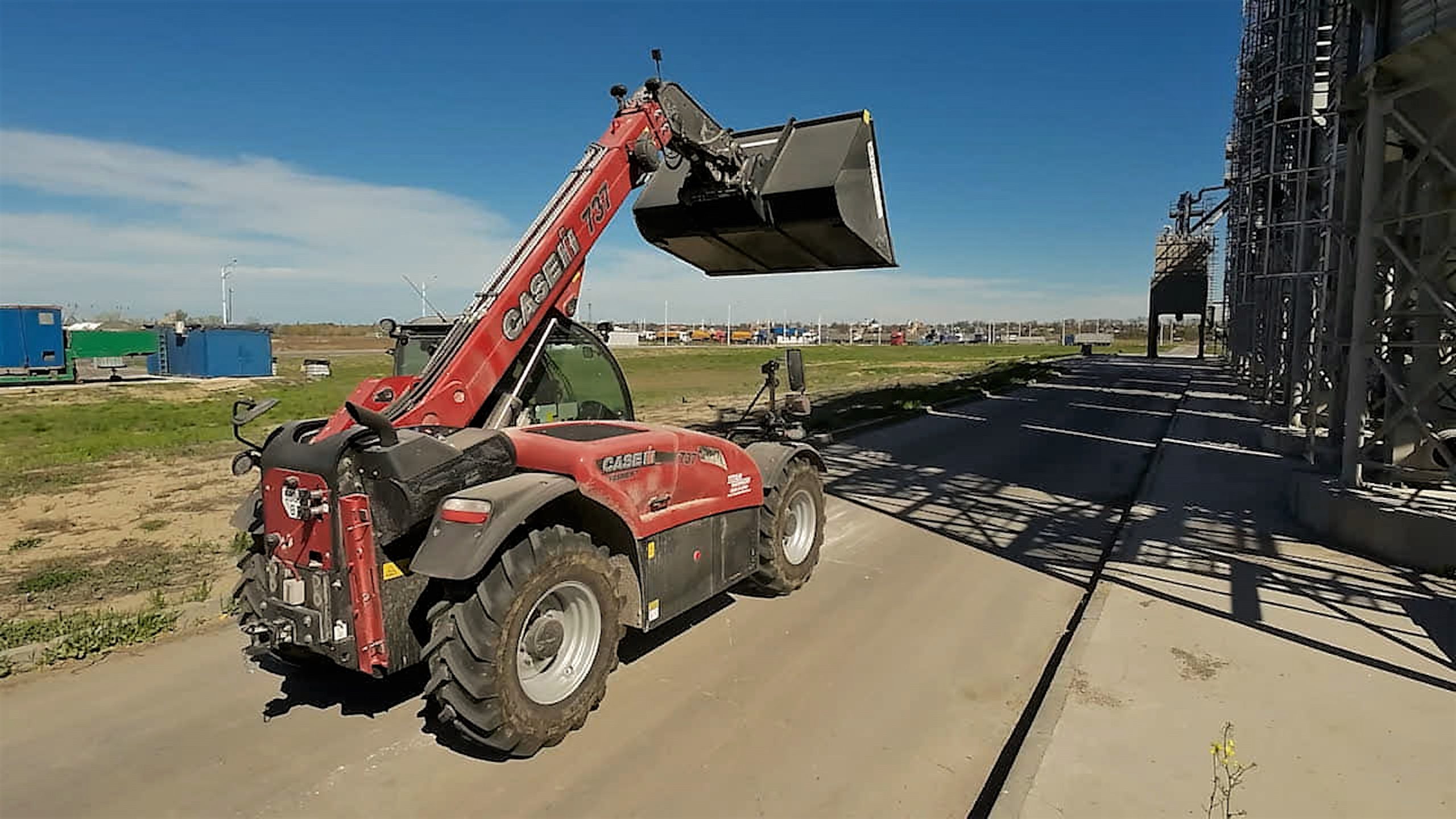 НІБУЛОН придбав навантажувачі Case IH Farmlift за ексклюзивною пропозицією від Тайтен Машинері Україна5