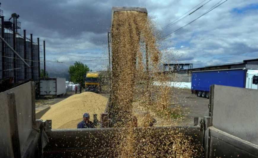 Ви зараз переглядаєте Найбільший у Європі перевантажувальний термінал збудовано на кордоні Румунії з Україною