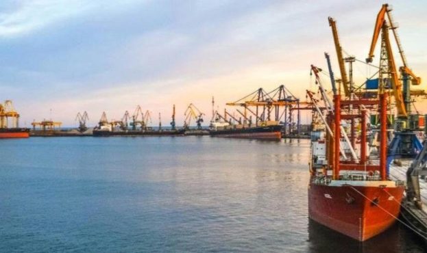 Ви зараз переглядаєте Керівнику морського порту «Чорноморськ» намагалися дати ₴12 мільйонів хабаря