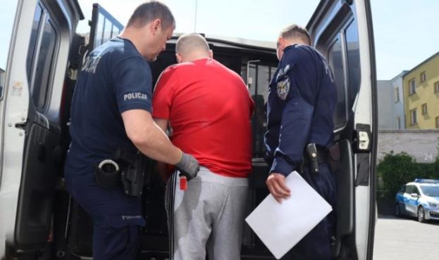 Ви зараз переглядаєте У Польщі на фермі жорстоко вбили українця