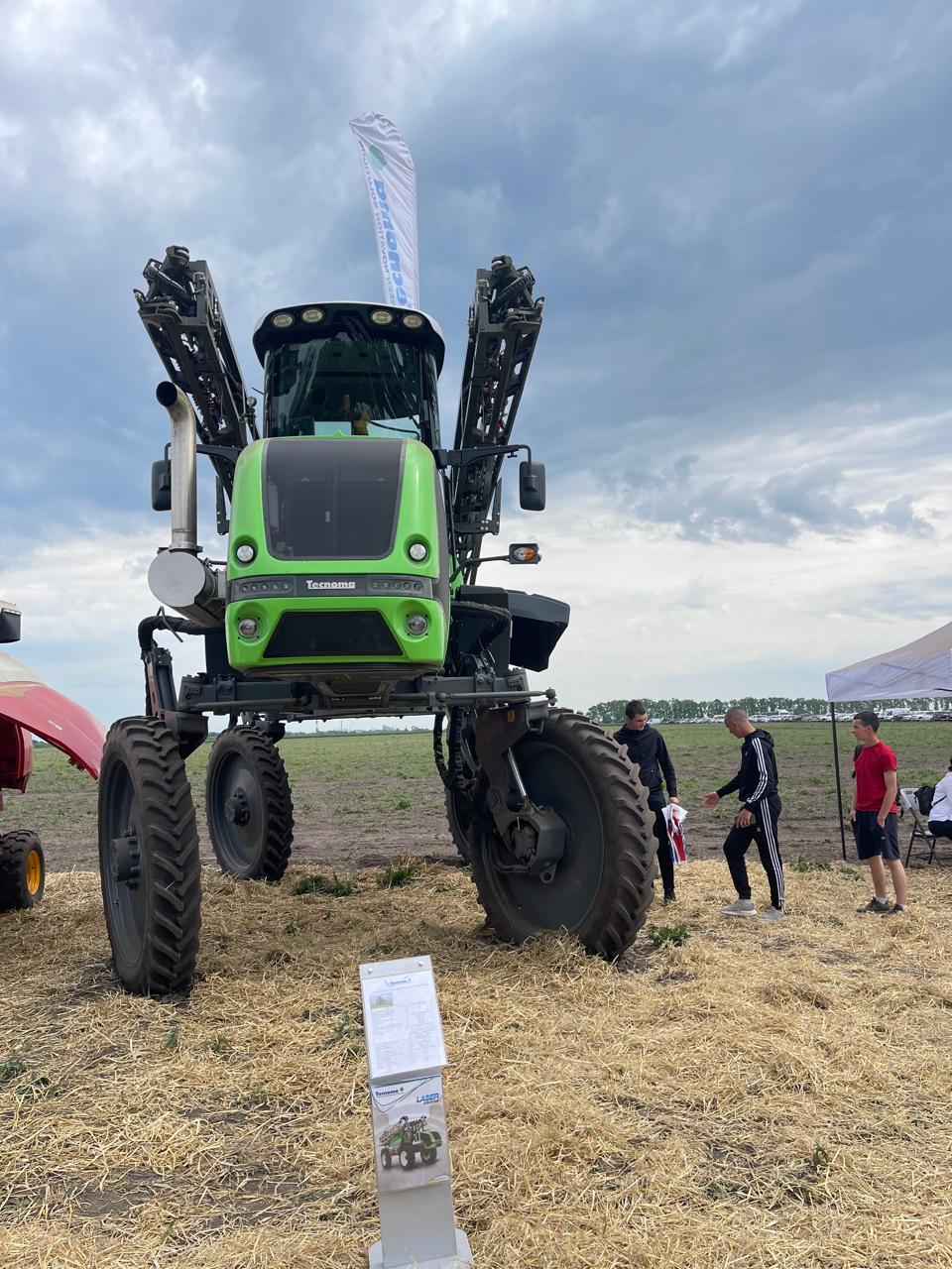 В Україні відбулась масштабна аграрна  виставка День Поля “Agro Challenge” 202412