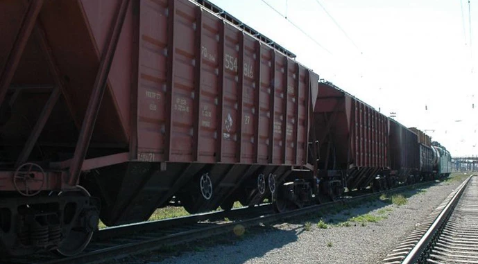 Ви зараз переглядаєте Майже 90% залізничних зернових вантажів на експорт їде через порти