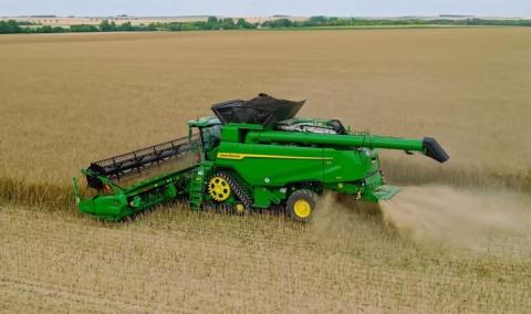 Ви зараз переглядаєте John Deere презентував зернові комбайни серії T