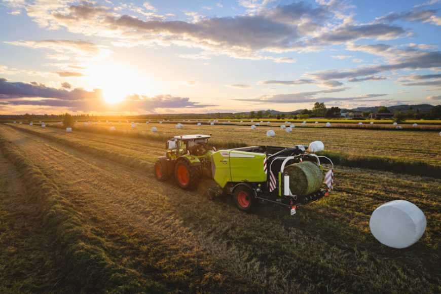 Ви зараз переглядаєте CLAAS представляє новий ROLLANT 630 RC UNIWRAP