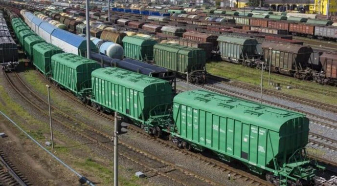 Ви зараз переглядаєте На експорт за місяць пішло 2,5 тис. «пільгових» вагонів із зерном