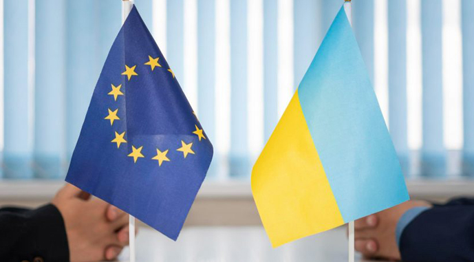 Ви зараз переглядаєте Україна розпочинає переговори про вступ до ЄС, не маючи права на заперечення