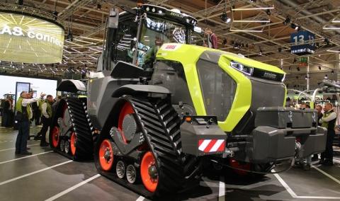 Ви зараз переглядаєте Трактор CLAAS XERION 12 стане доступним на ринку вже наступного року