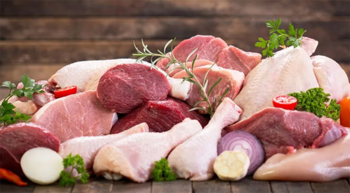 Ви зараз переглядаєте Більше курятини, менше свинини: як зміниться м’ясна галузь ЄС до 2035 року