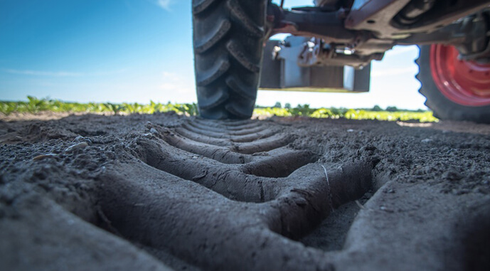 Ви зараз переглядаєте В Україні стає значно менше вітчизняної сільгосптехніки