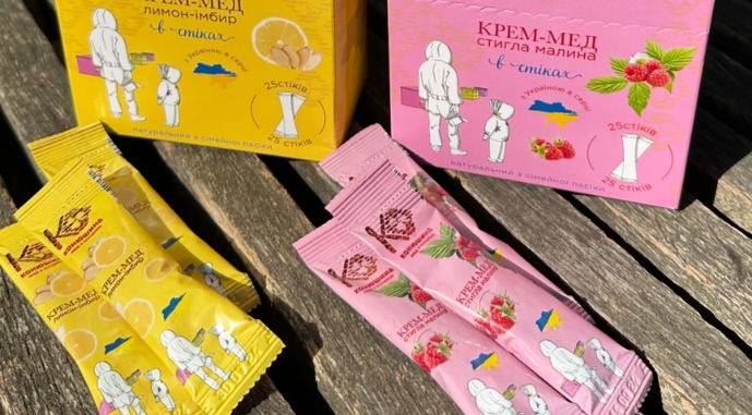 Ви зараз переглядаєте Підприємство на Черкащині фасує крем-мед у стіки