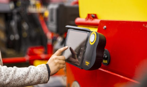 Ви зараз переглядаєте Väderstad E-Control: кожна насінина під контролем