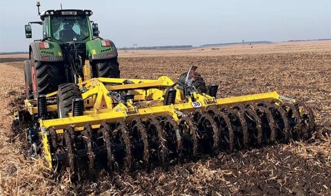 Ви зараз переглядаєте SWIFTERDISC якісно обробляє площу після попередника і готує під сівбу наступної культури – досвід