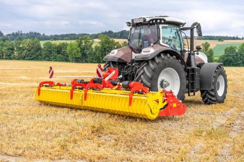 Ви зараз переглядаєте CASE IH презентує Patriot 4350: точність і комфорт для ефективного обприскування