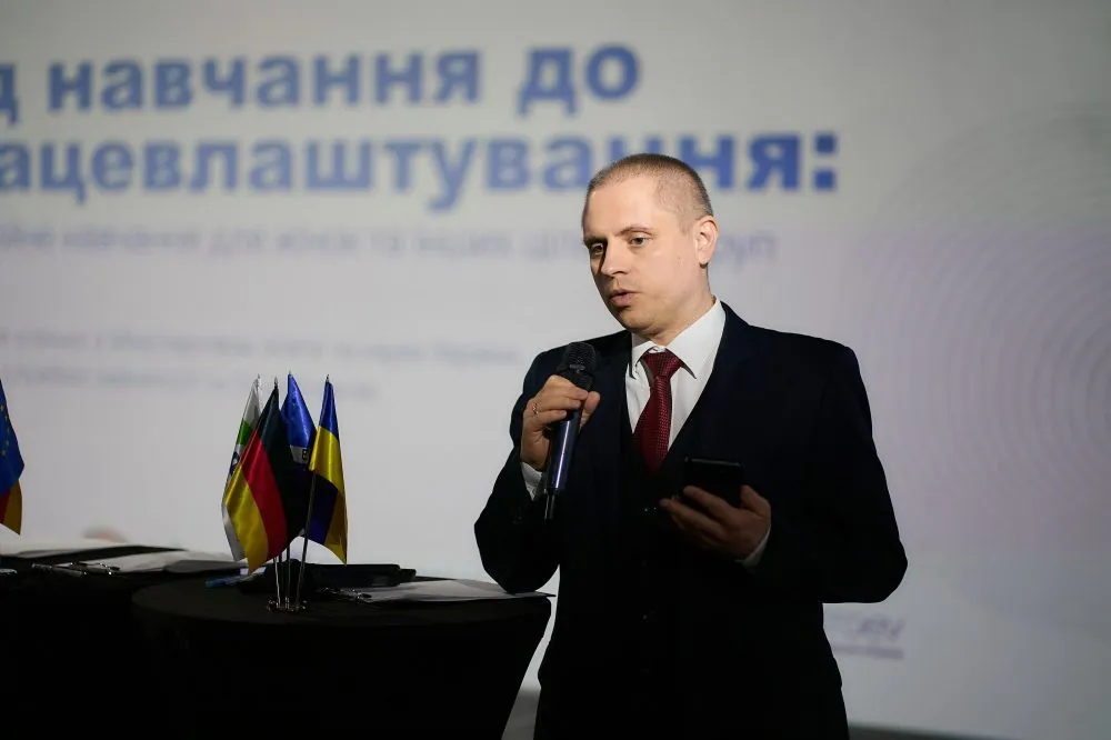 В Україні анонсували Проєкт з перепідготовки жінок та інших цільових груп3