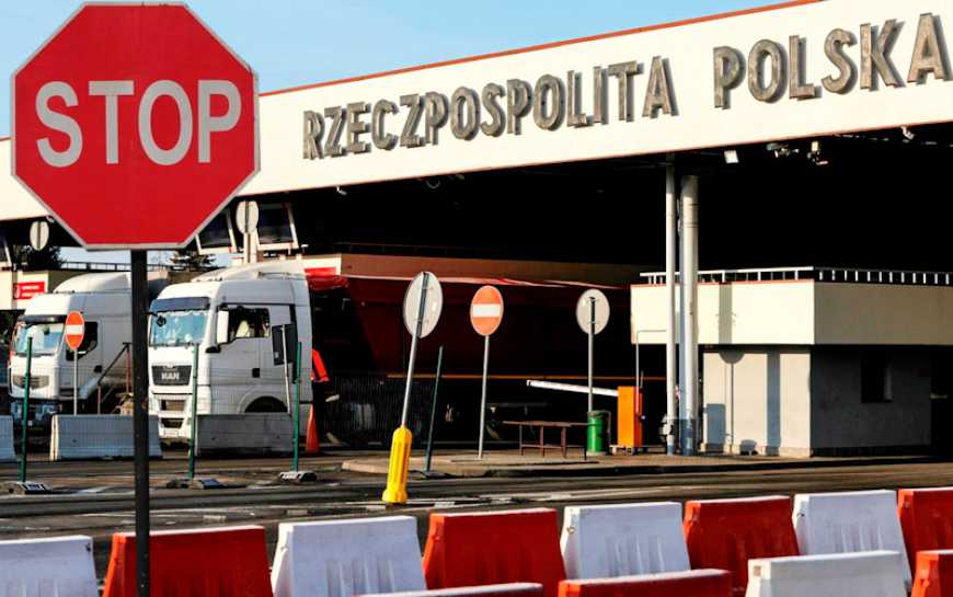 Ви зараз переглядаєте Блокування кордону: польські перевізники знову готують протест