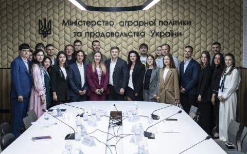 Ви зараз переглядаєте У Мінагрополітики відбулася установча зустріч Молодіжної ради
