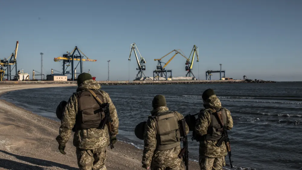 Ви зараз переглядаєте росія може втратити стратегічний коридор для вивезення викраденого українського зерна