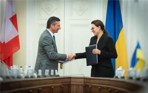 Ви зараз переглядаєте Україна та Швейцарія підписали двосторонню угоду щодо довготривалого співробітництва для підтримки відновлення країни