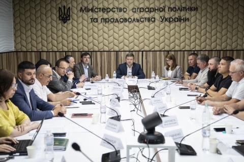 Ви зараз переглядаєте Віталій Коваль обговорив з асоціацією фермерів та землевласників програми державної підтримки аграріїв