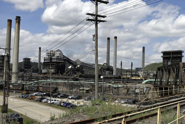 Ви зараз переглядаєте У США стався вибух на коксохімічному заводі US Steel