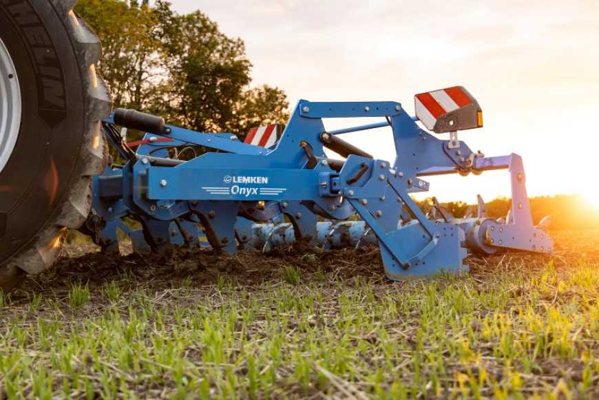 Ви зараз переглядаєте LEMKEN виводить на ринок глибокорозпушувач Onyx