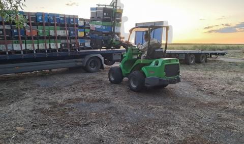 Ви зараз переглядаєте Мобільний застосунок фіксує переміщення та розміщення бджолосімей