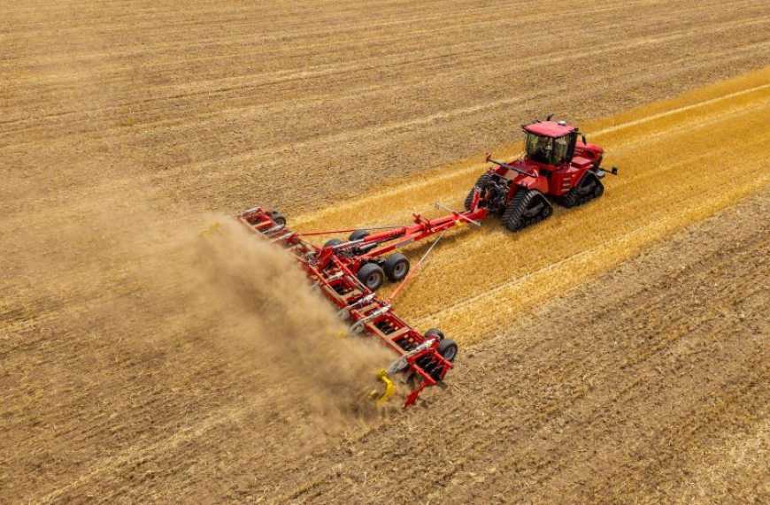 Ви зараз переглядаєте Новинка від Pöttinger: TERRADISC HT 12000