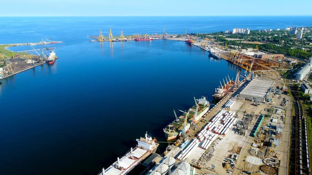 Ви зараз переглядаєте Україна запускає найбільший інвестиційний проєкт у портовій сфері за всі роки незалежності