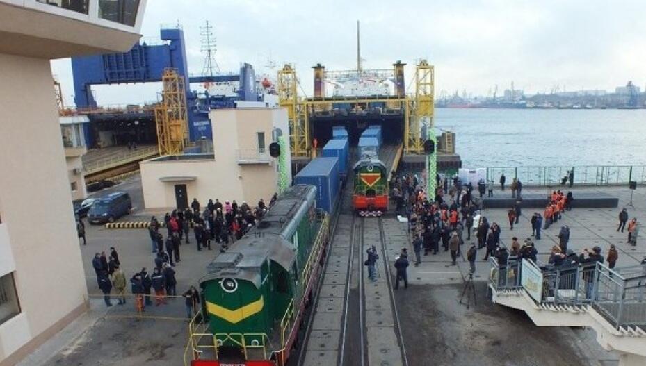 Ви зараз переглядаєте Між Україною та Грузією запрацює новий поромний маршрут