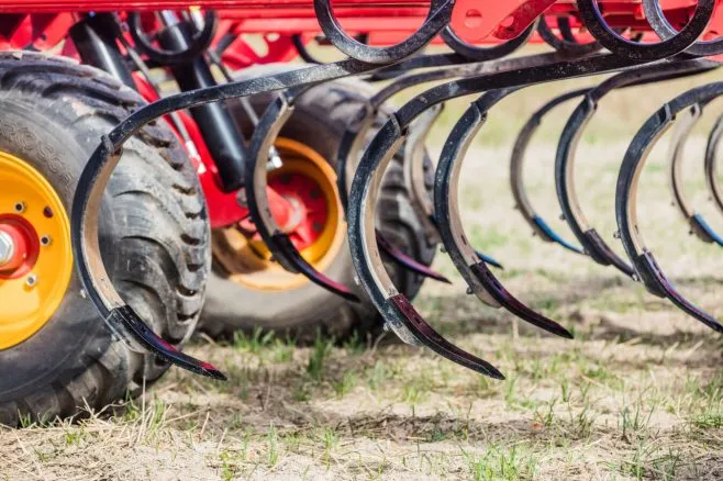 Лише оригінальні висівні сошники та диски сівалки Spirit гарантують точність висіву на 100%2