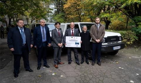 Ви зараз переглядаєте Японія передала Україні обладнання для дослідження ґрунтів після розмінування