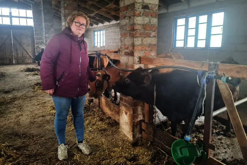 Ви зараз переглядаєте На Житомирщині ветеранка створила молочну ферму