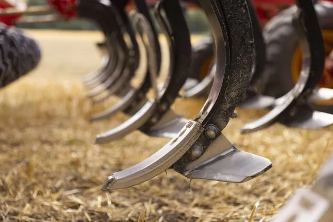 Лише оригінальні висівні сошники та диски сівалки Spirit гарантують точність висіву на 100%1