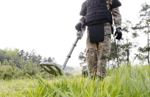 Ви зараз переглядаєте Україна уклала нові міжнародні меморандуми для прискорення гуманітарного розмінування