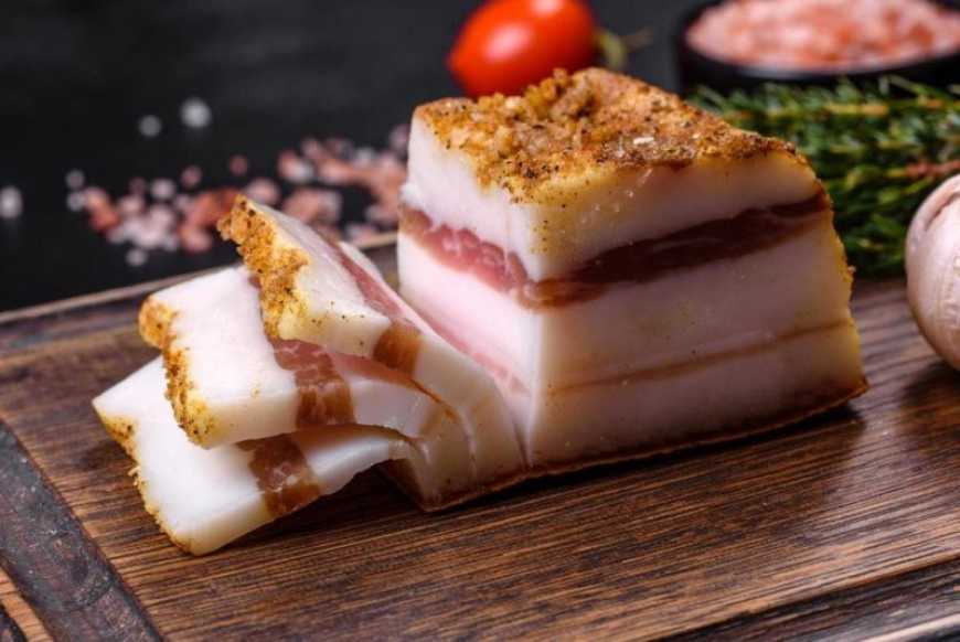 Ви зараз переглядаєте Україна збільшила імпорт сала на 18,5%