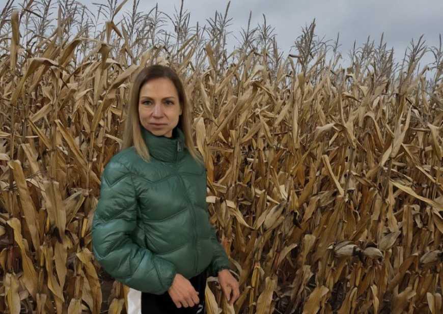 Ви зараз переглядаєте Фермерка з Чернігівщини запустила лінію з переробки зерна на крупи завдяки гранту від Corteva Agriscience та GlobalGiving