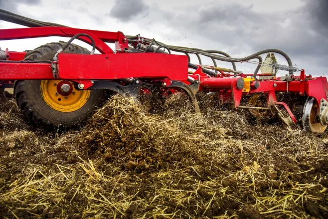 Ви зараз переглядаєте Чому аграрії обирають Opus для підготовки ґрунту до сівби озимих?