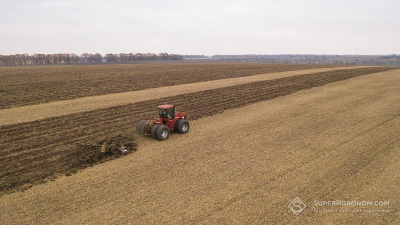 Ви зараз переглядаєте Орендна плата за гектар землі: аналітики назвали середні цифри станом на листопад 2025 року