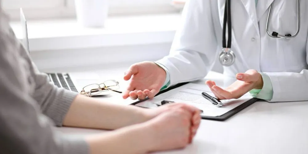 Ви зараз переглядаєте 2000 на медичне обстеження: хто може отримати, як і де використати гроші