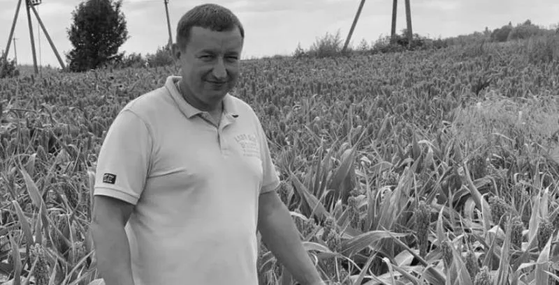 Ви зараз переглядаєте На Херсонщині від удару російського дрона загинув фермер