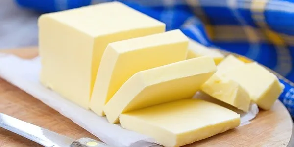 Ви зараз переглядаєте Заводи накопичили на складах двомісячний запас вершкового масла