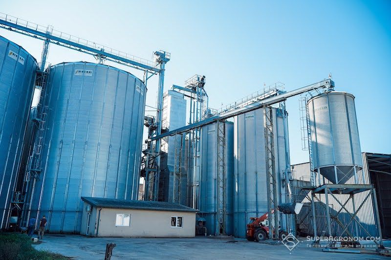 Ви зараз переглядаєте На Південному Сході України елеватори стають непотрібними через посуху та низький урожай