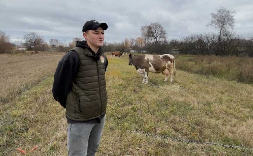Ви зараз переглядаєте На Чернігівщині молодий фермер-блогер став справжньою зіркою мережі