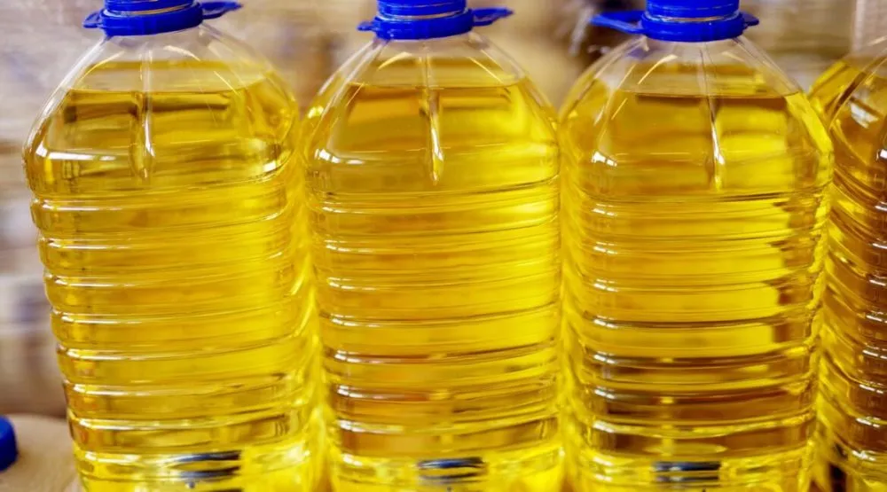 Ви зараз переглядаєте Блокування експорту України спричинило різке подорожчання російської соняшникової олії