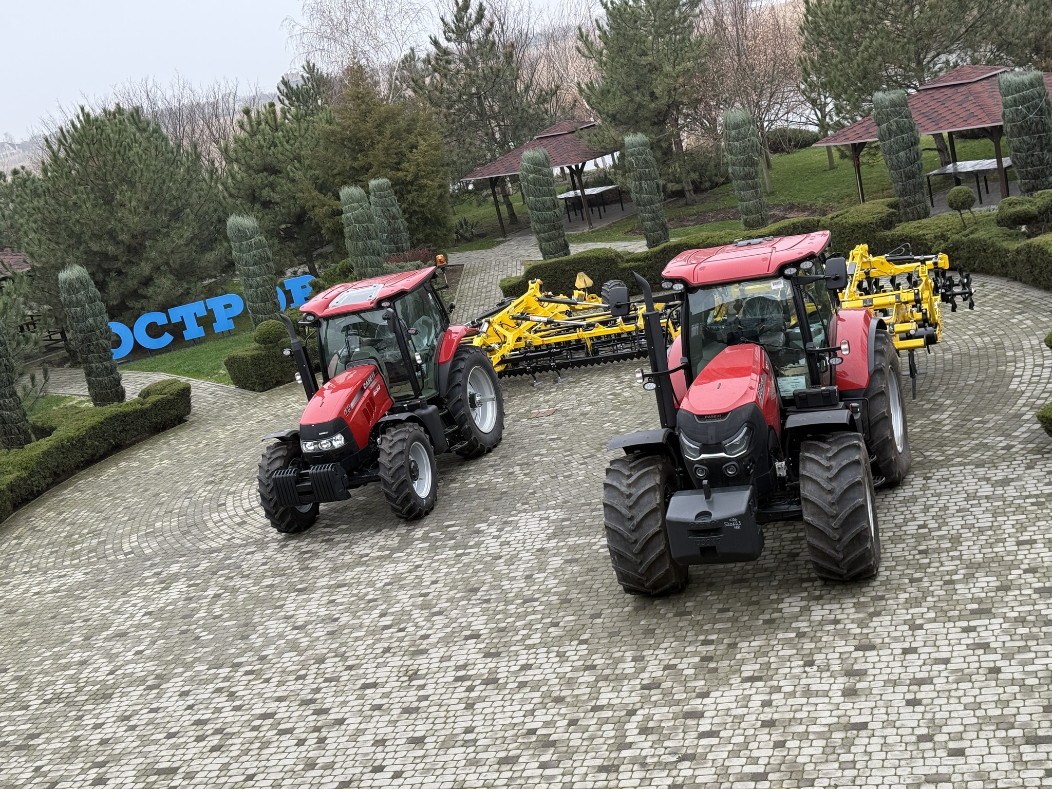 «НФМ АГРО» представила сучасні рішення Case IH та BEDNAR для холдингу Ristone Holdings4