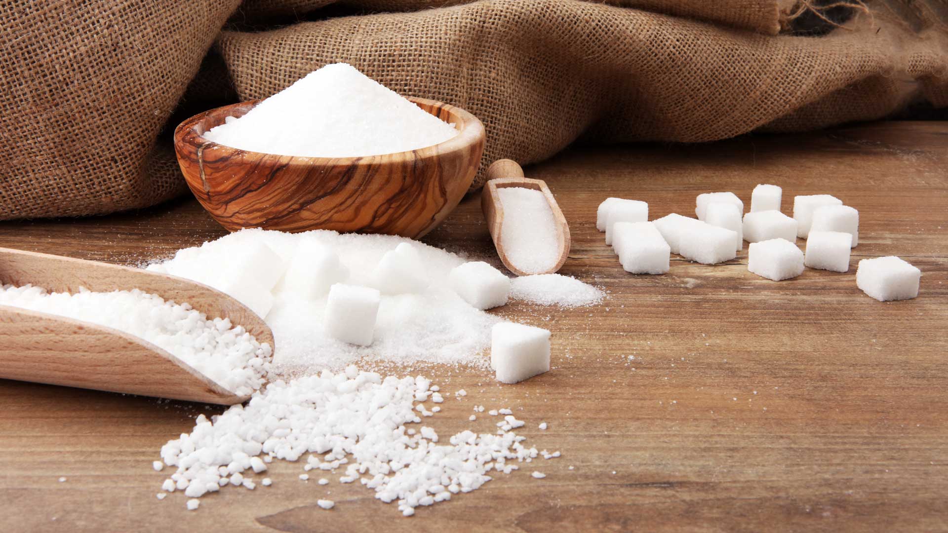 Ви зараз переглядаєте Україна торік експортувала 463,7 тис т цукру