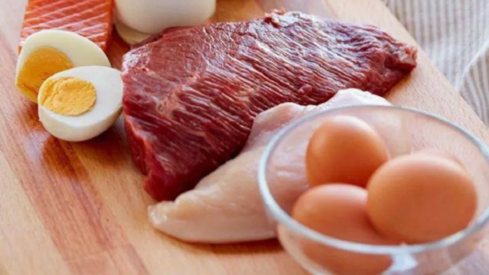 Ви зараз переглядаєте Яйця, м’ясо і фрукти стрімко дорожчають попри сповільнення інфляції