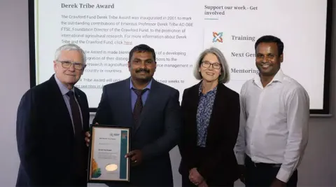 Ви зараз переглядаєте Вчений CIMMYT відзначений за внесок у розвиток кліматично стійких сортів пшениці