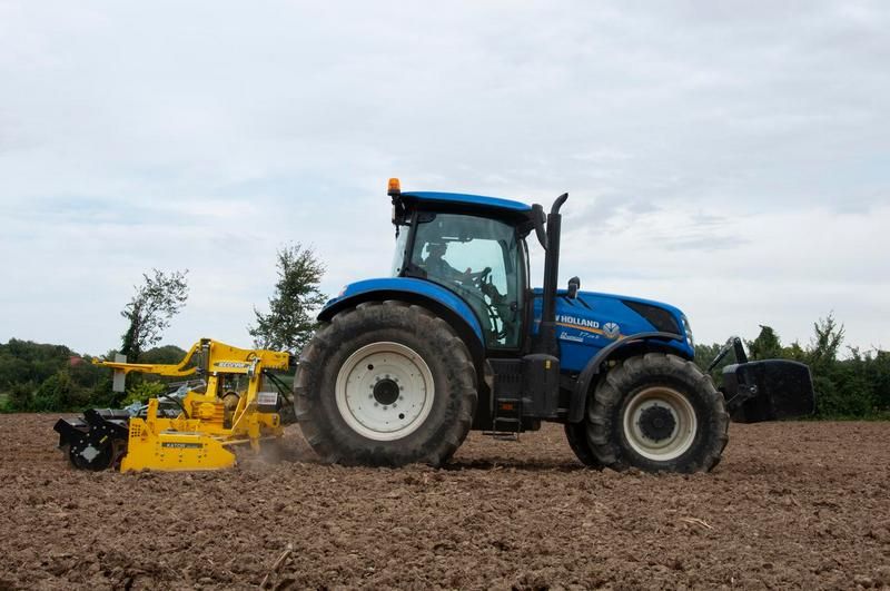 Ви зараз переглядаєте Якісна підготовка посівного ложа під овочі та цукрові буряки: український ринок поповнила ротаційна борона KATOR KN