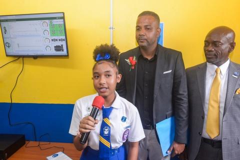 Ви зараз переглядаєте Інноваційна теплиця в Ямайці: нові можливості для аграрної освіти